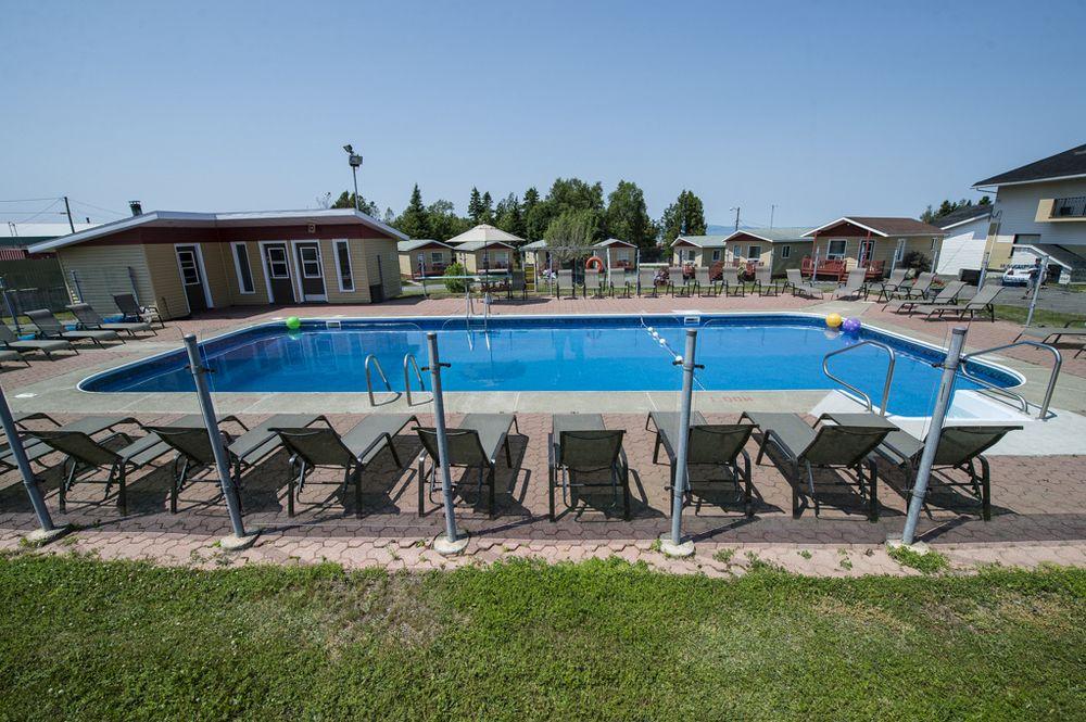 Days Inn By Wyndham Rivière-du-Loup Dış mekan fotoğraf